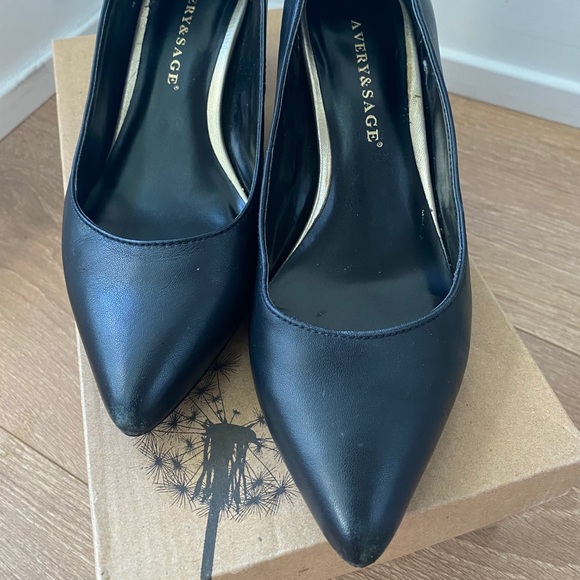 Heels - Picture 2 of 6